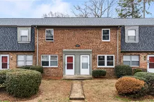 1929 Vantage Point Pl, Greensboro, NC 27407 - Photo 2