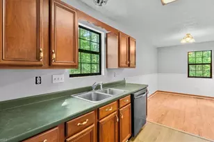 6201 3 Loy Rd, McLeansville, NC 27301 - Photo 12