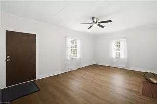 612 Morehead St, Eden, NC 27288 - Photo 8