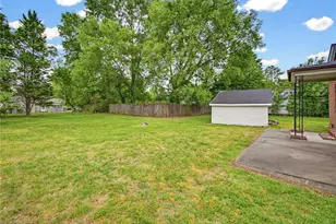 612 Morehead St, Eden, NC 27288 - Photo 26