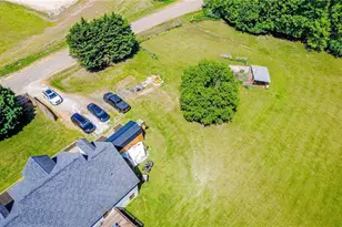 184 Beasley Rd, Mount Airy, NC 27030 - Photo 4