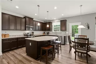 633 Mahogany Dr, Thomasville, NC 27360 - Photo 10