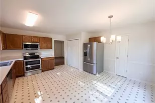 188 Elmwood St, Mocksville, NC 27028 - Photo 6
