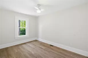 609 Delmont St, High Point, NC 27262 - Photo 16