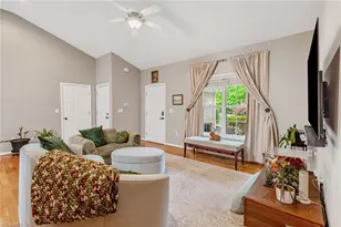 7704 Perthshire Dr, Oak Ridge, NC 27310 - Photo 8