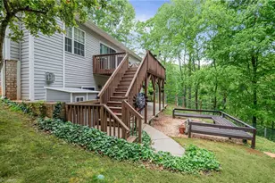 7704 Perthshire Dr, Oak Ridge, NC 27310 - Photo 40