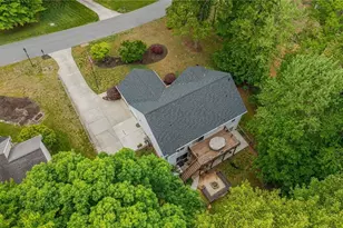 7704 Perthshire Dr, Oak Ridge, NC 27310 - Photo 50