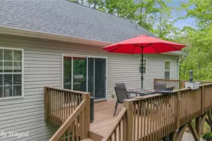 7704 Perthshire Dr, Oak Ridge, NC 27310 - Photo 38