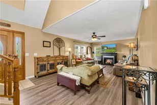 461 Doctors St, Sparta, NC 28675 - Photo 8