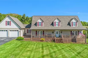 461 Doctors St, Sparta, NC 28675 - Photo 4