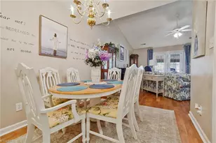 3027 Maple Ave, Burlington, NC 27215 - Photo 8