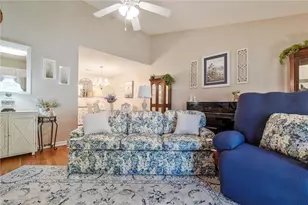 3027 Maple Ave, Burlington, NC 27215 - Photo 4