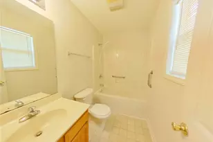 28 King Row, Thomasville, NC 27360 - Photo 6