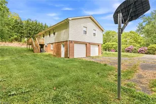 104 Windover Dr, Pinnacle, NC 27043 - Photo 8