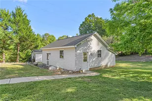 3862 Phillips Chapel Rd, Haw River, NC 27258 - Photo 42