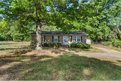 3700 Pleasant Garden Road, Greensboro, NC 27406 - Photo 2