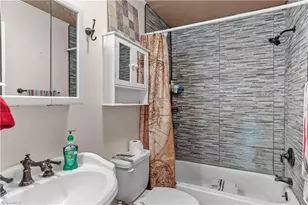 3700 Pleasant Garden Rd, Greensboro, NC 27406 - Photo 18