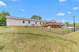 552 Dirt Nose Dr, Sparta, NC 28675 - Photo 48