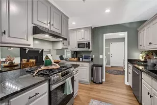 513 Heather Ct, Asheboro, NC 27203 - Photo 12