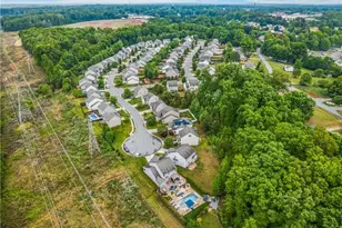 2609 Chari Park Ln, Walkertown, NC 27051 - Photo 38