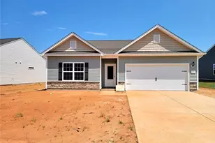 231 Macintosh Dr, King, NC 27021 - Photo 2