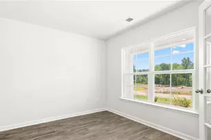 337 Middleton Dr, Lexington, NC 27295 - Photo 2