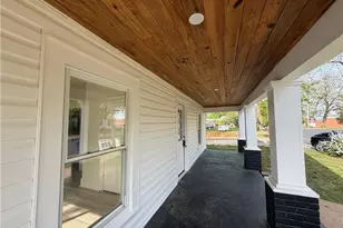 810 N Anthony St, Burlington, NC 27217 - Photo 2