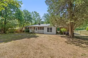 3908 Beverly Hills Dr, High Point, NC 27265 - Photo 38
