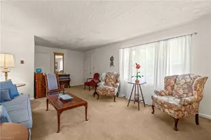 3908 Beverly Hills Dr, High Point, NC 27265 - Photo 8