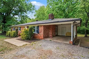 371 Sharon School Rd, Statesville, NC 28677 - Photo 4