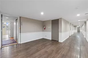 1101 Elm St, Greensboro, NC 27401 - Photo 14