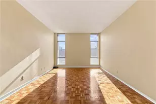 1101 Elm St, Greensboro, NC 27401 - Photo 20
