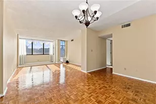 1101 Elm St, Greensboro, NC 27401 - Photo 1