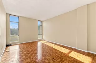 1101 Elm St, Greensboro, NC 27401 - Photo 20