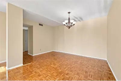 1101 Elm Street #206, Greensboro, NC 27401 - Photo 8