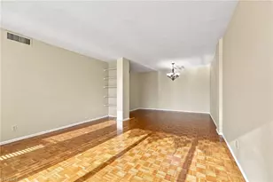 1101 Elm St, Greensboro, NC 27401 - Photo 12