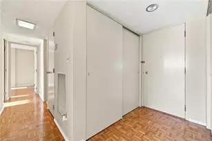 1101 Elm St, Greensboro, NC 27401 - Photo 2