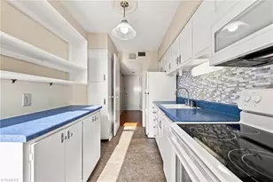 1101 Elm St, Greensboro, NC 27401 - Photo 6