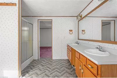 6705 Beale Road, Snow Camp, NC 27349 - Photo 28