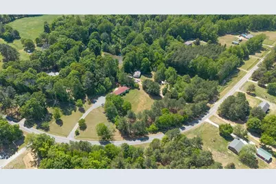 6705 Beale Road, Snow Camp, NC 27349 - Photo 8