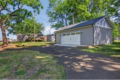 718 James Street, Burlington, NC 27217 - Photo 32