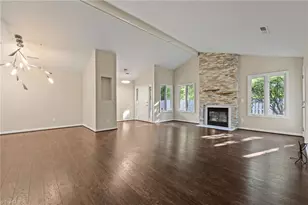 101 Glentower Dr, Greensboro, NC 27410 - Photo 8