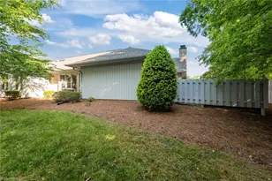 101 Glentower Dr, Greensboro, NC 27410 - Photo 30