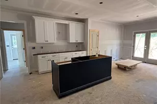958 Medinah Dr, Winston-Salem, NC 27107 - Photo 6