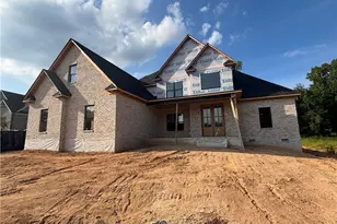 958 Medinah Dr, Winston-Salem, NC 27107 - Photo 2