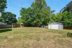 111 Shannon Ln, Eden, NC 27288 - Photo 26