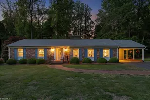 1019 Sherwood Dr, Reidsville, NC 27320 - Photo 2