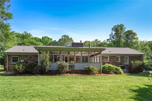 1019 Sherwood Dr, Reidsville, NC 27320 - Photo 4
