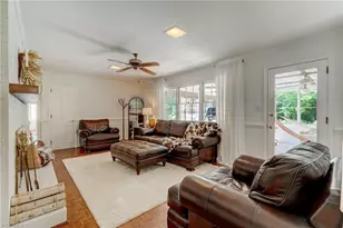 1019 Sherwood Dr, Reidsville, NC 27320 - Photo 16