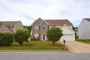 1336 Pondhaven Dr, High Point, NC 27265 - Photo 2